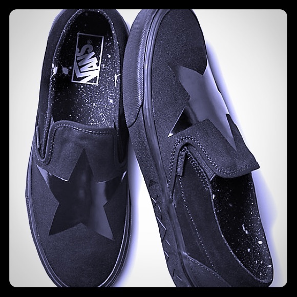 blackstar shoes